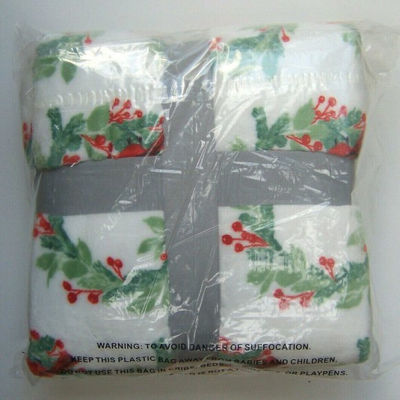 Berkshire Blanket & Home Co. Holiday Throw Blanket - Picture 6 of 6